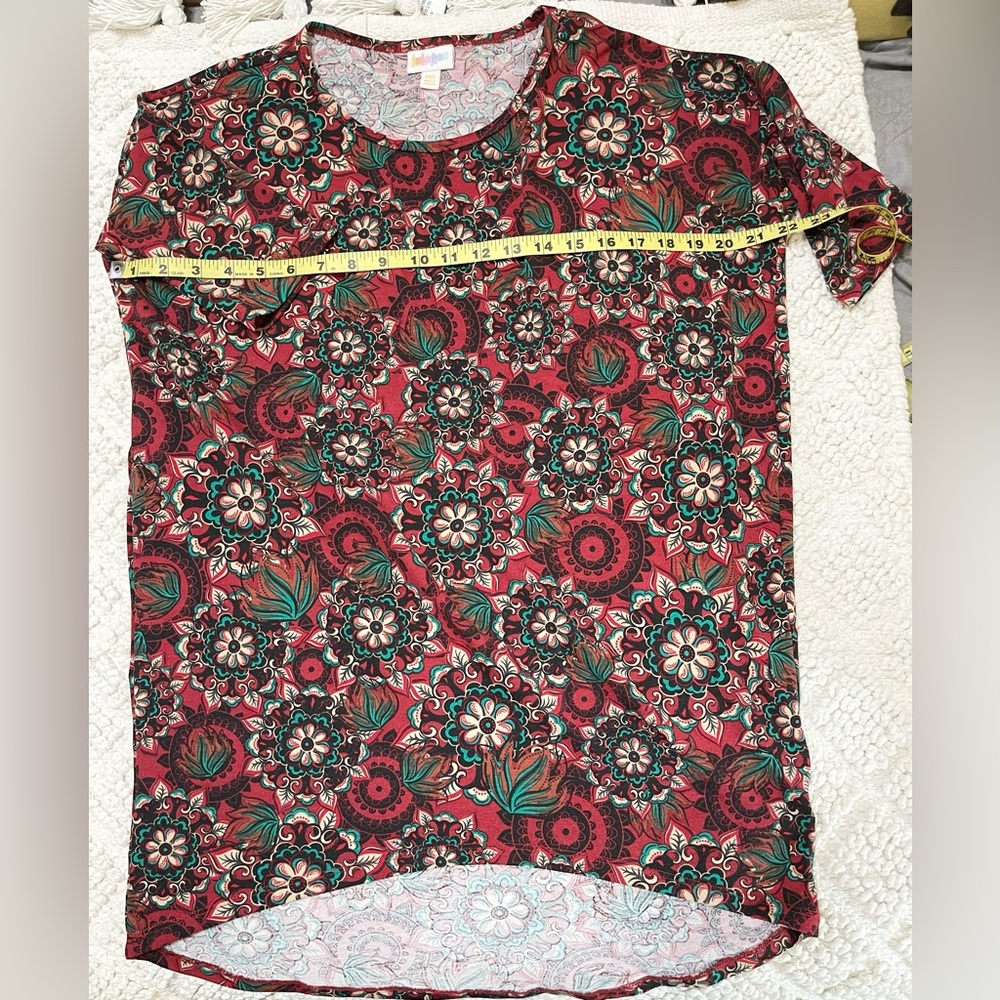 LuLaRoe Irma XS 2/4/6 Oversized Tee Burgundy Floral Hi Low Top NWOT